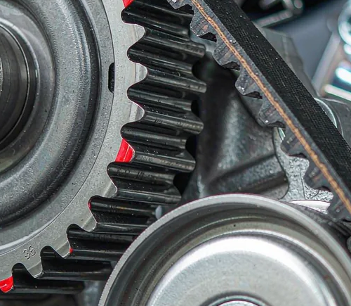 Automotive Belt Maintenance Guide: Intervals & Inspection Tips
