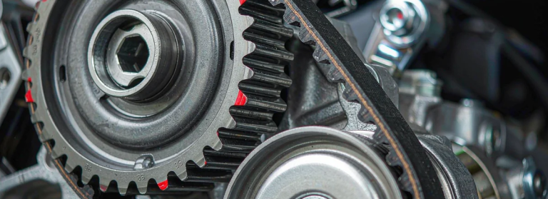 Automotive Belt Maintenance Guide: Intervals & Inspection Tips